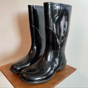 Black Waterproof Rain Boots